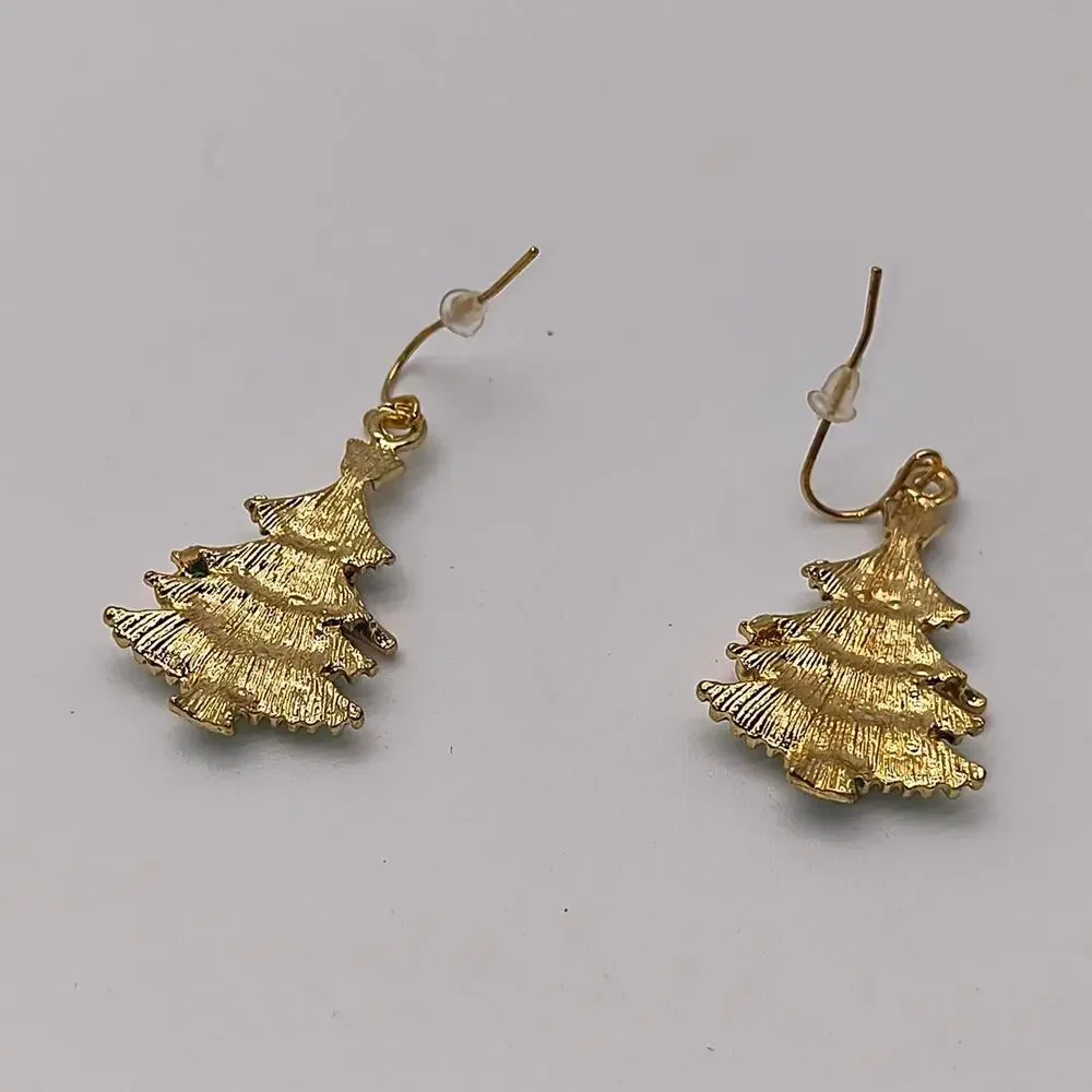 C 7 christmas tree earrings with